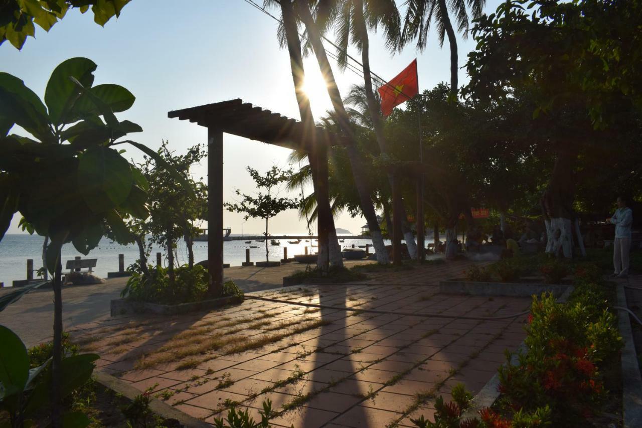 Cham Island Smiles Homestay Tân Hiệ Esterno foto